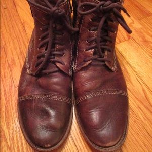 Bedstu leather ankle boots